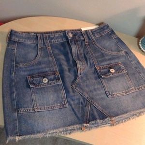 *NWT Hi-Rise Festival American Eagle Mini Skirt